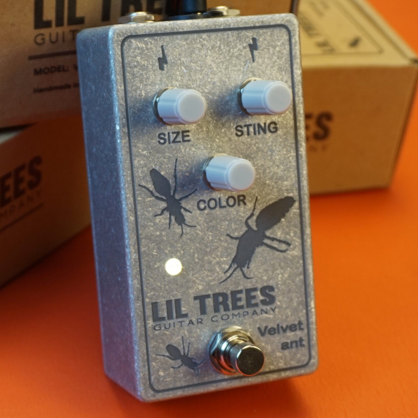 VELVET ANT FUZZ PEDAL